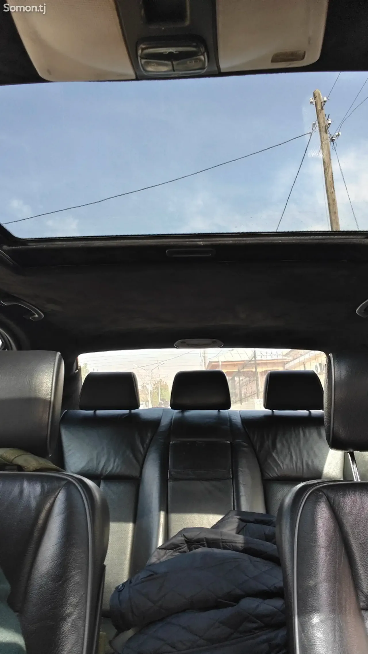 Mercedes-Benz E class 2000 · 3.2 AT