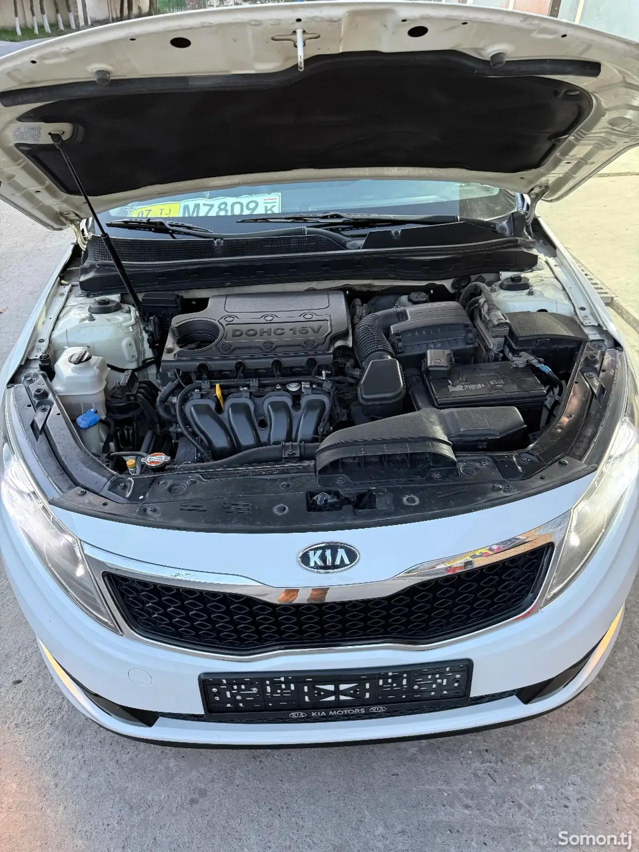 Kia K5 2010 · 2.0 AT