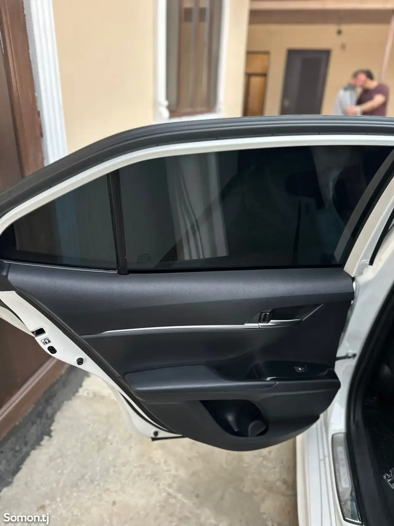 Toyota Camry 2019 · 2.5 AT