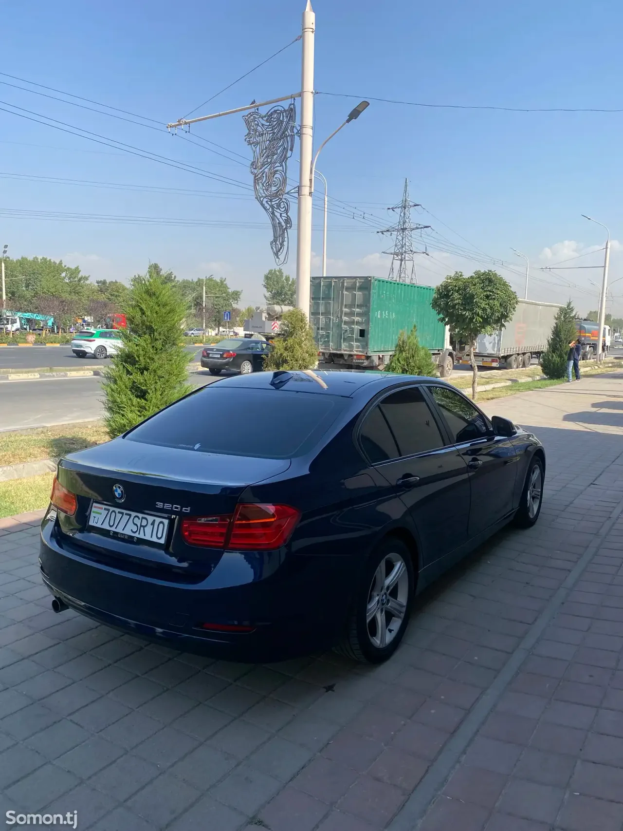 BMW 3 series 2014 · 2.0 AT