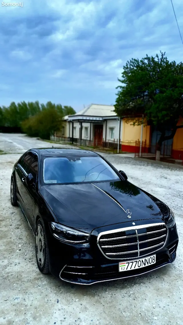 Mercedes-Benz S class 2007 · 5.5 AT