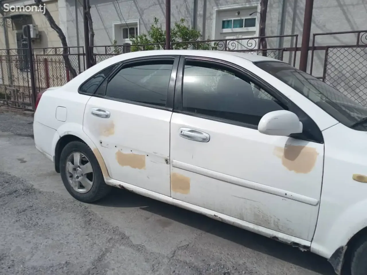 Daewoo Lacetti 2004 · 1.8 AT