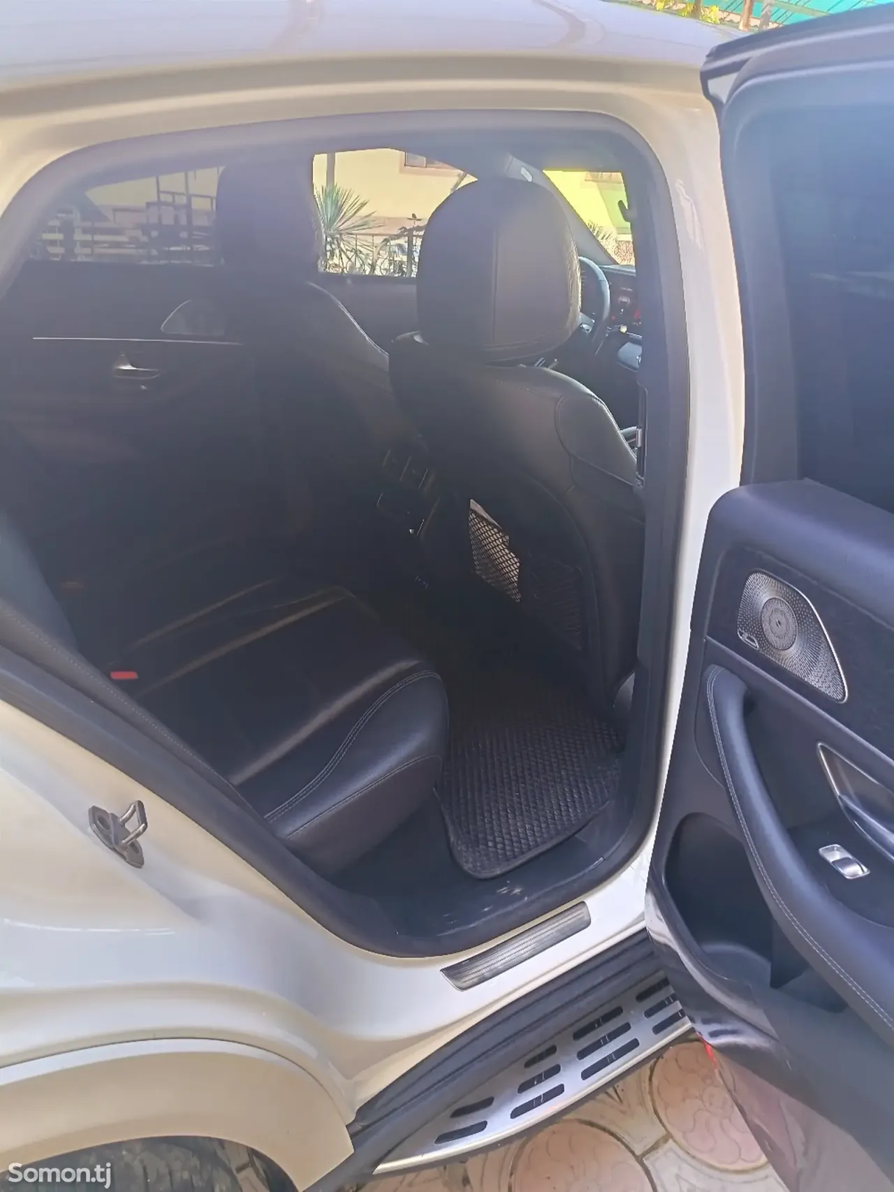 Mercedes-Benz GLE class 2024 · 3.5 AT