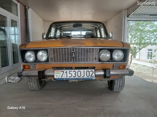 Lada (ВАЗ) 2106 1984 · 0.8 MT