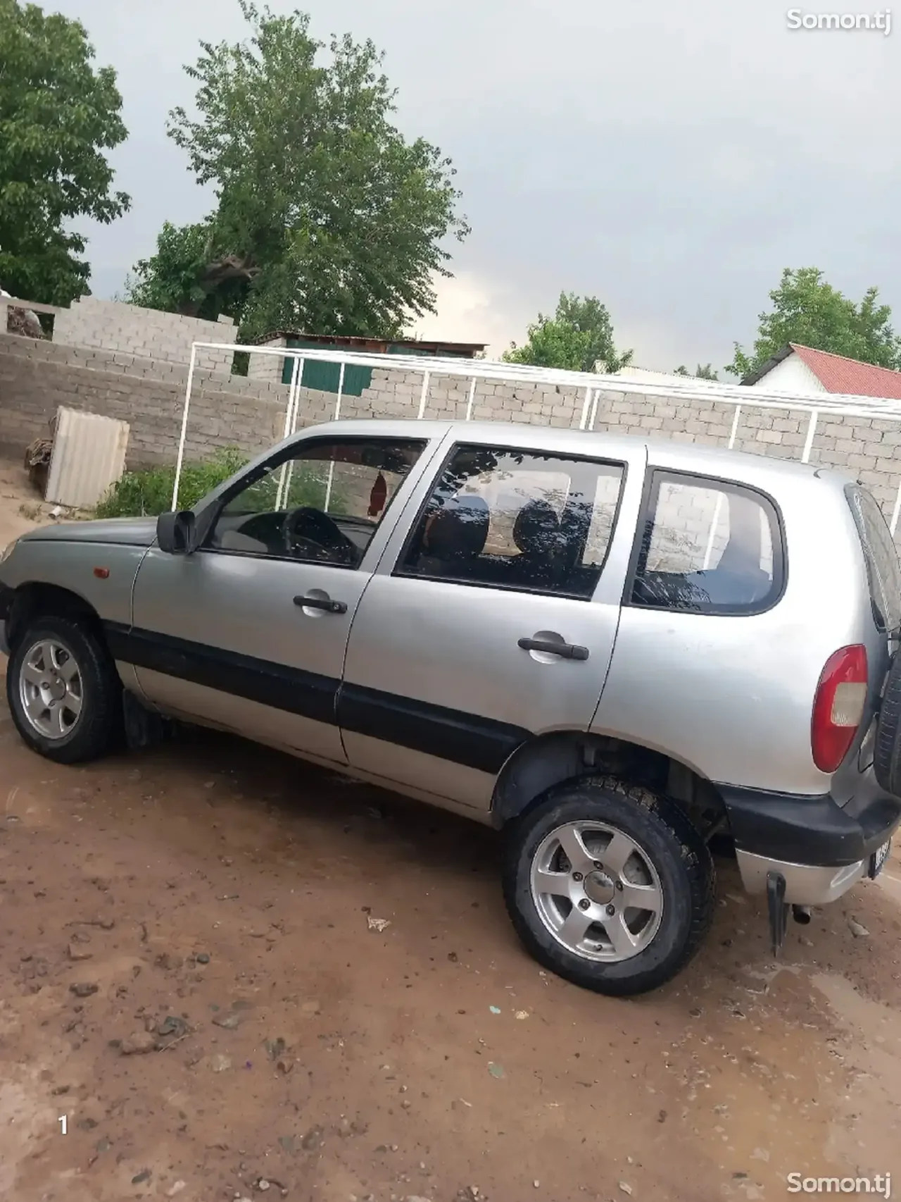 Lada (ВАЗ) Нива 2008 · 1.7 MT