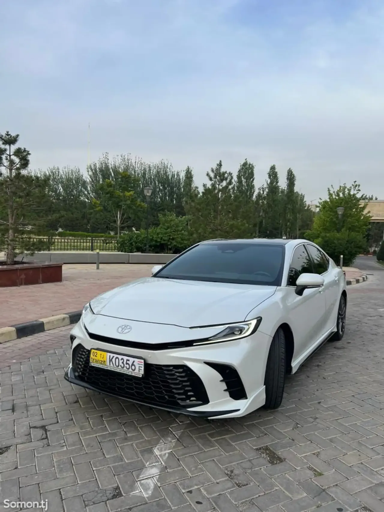 Toyota Camry 2025 · 2.0 AT