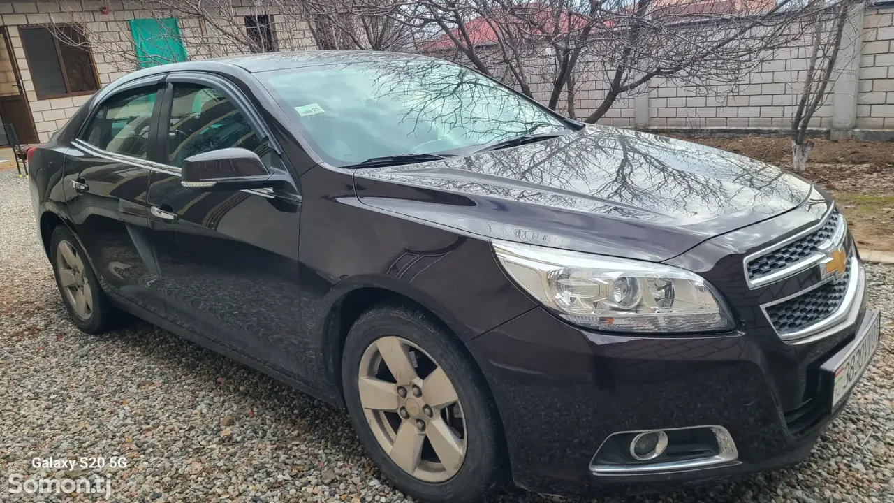 Chevrolet Malibu 2015 · 2.0 AT