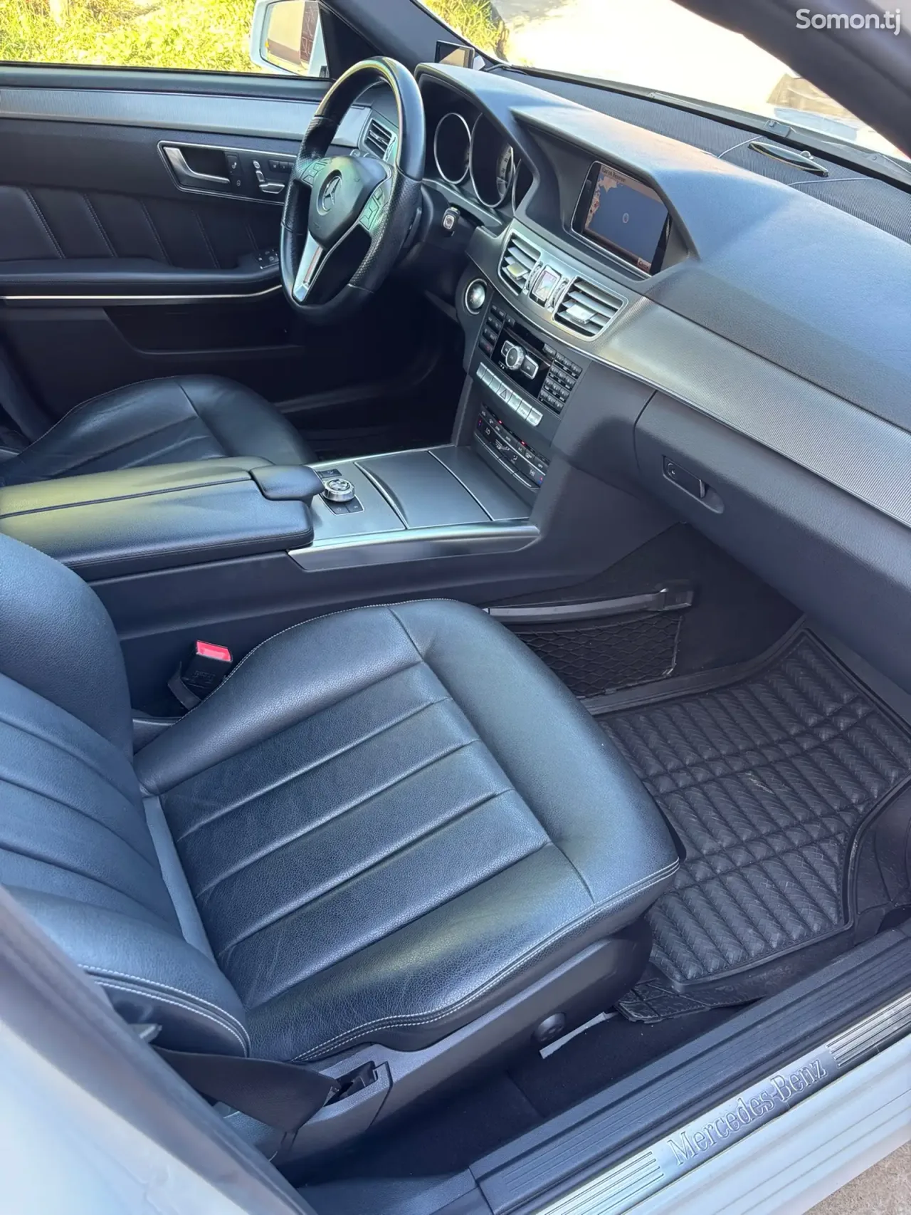 Mercedes-Benz E class 2014 · 3.0 AT