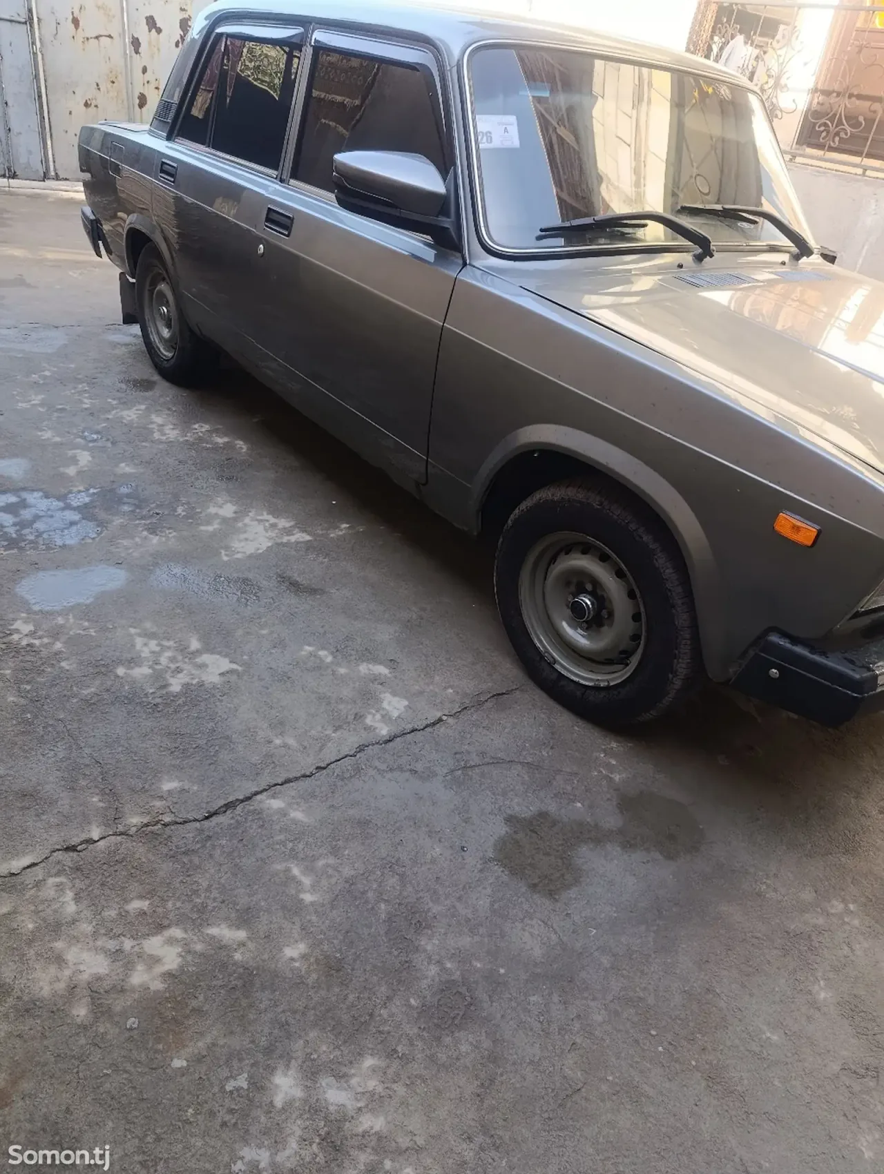 Lada (ВАЗ) 2107 2010 · 0.7 MT