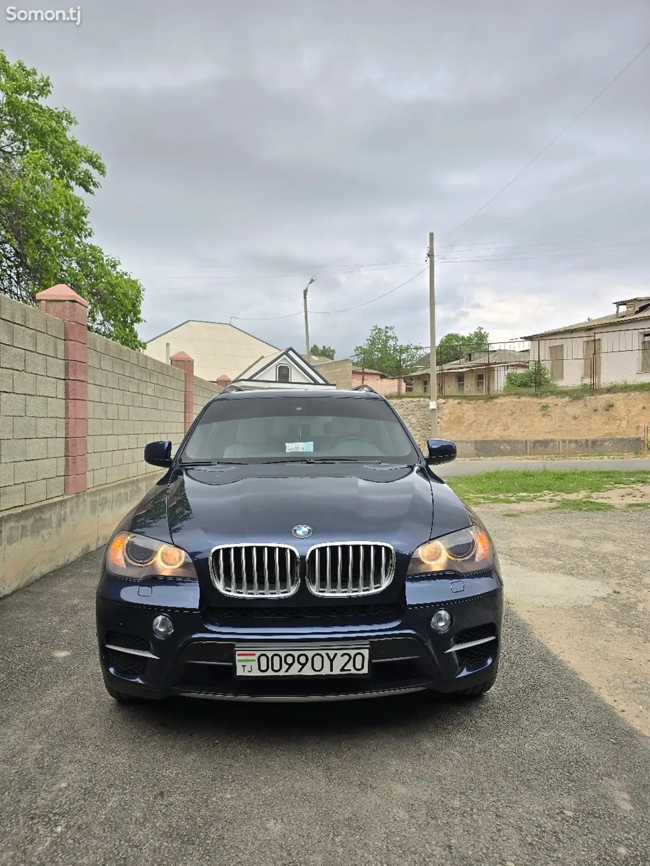 BMW X5 2011 · 3.5 AT