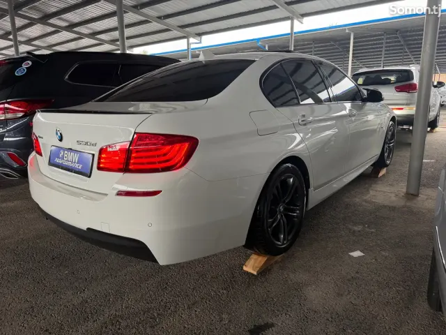 BMW 5 series 2014 · 3.0 AT