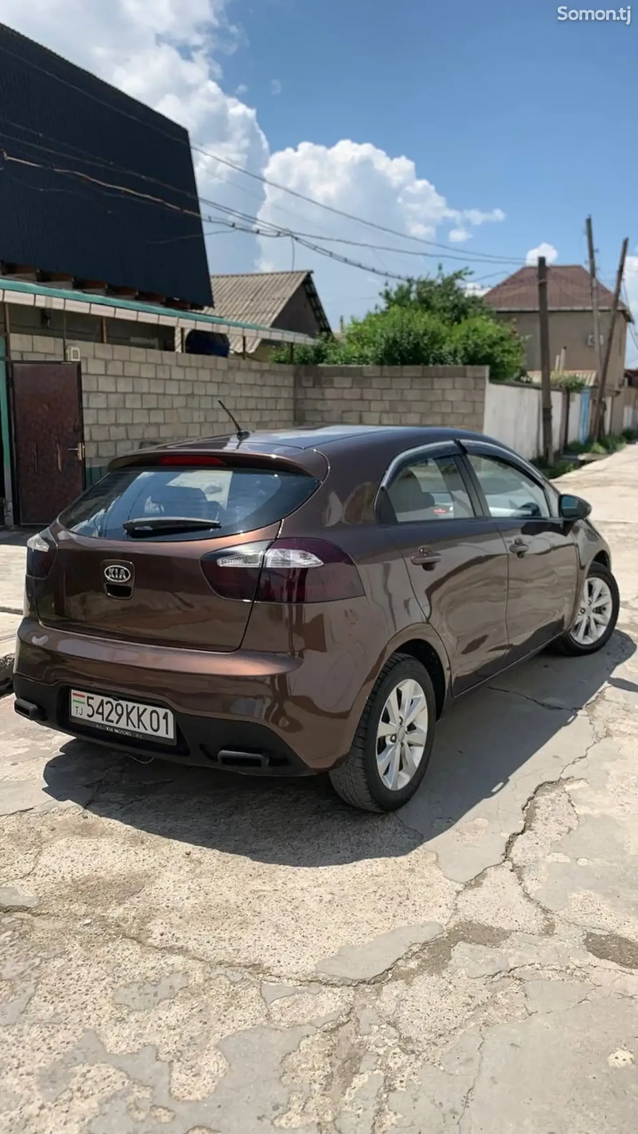 Kia Rio 2012 · 1.4 AT