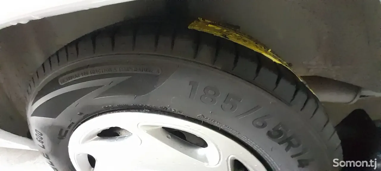 Daewoo Nexia 1995 · 1.5 MT