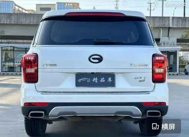 GAC Trumpchi GS8 2018 · 1.8 AT