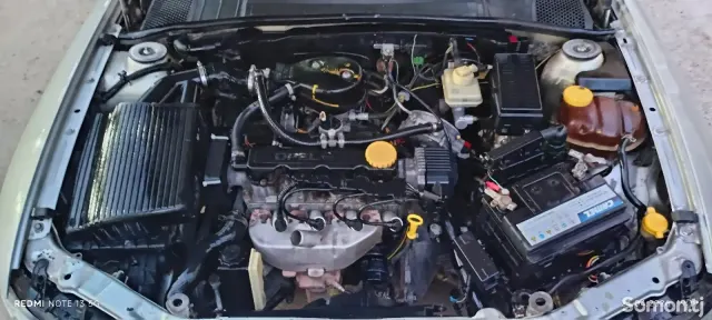 Opel Vectra B 1996 · 1.6 MT