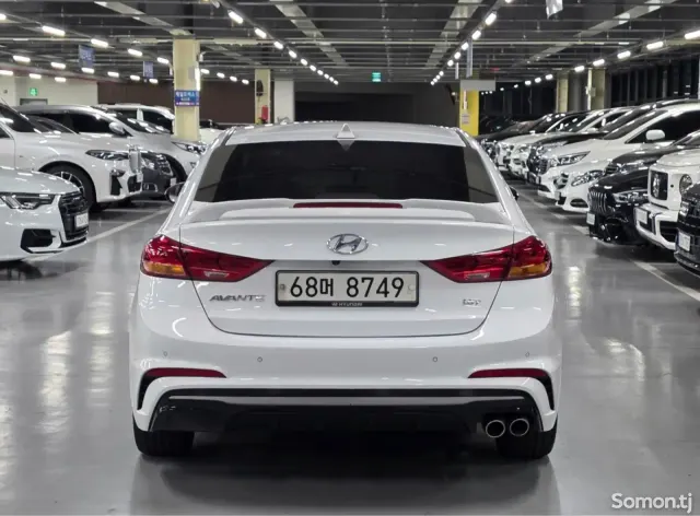 Hyundai Avante 2018 · 1.6 AT