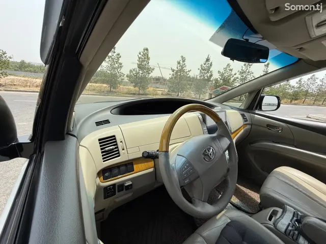 Toyota Previa 2008 · 2.4 AT