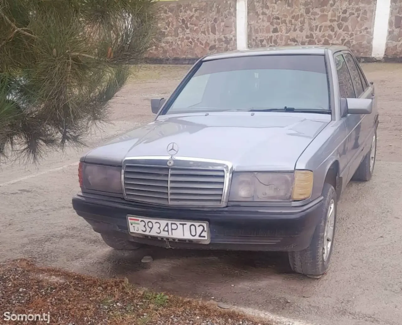 Mercedes-Benz W201 1989 · 1.8 MT