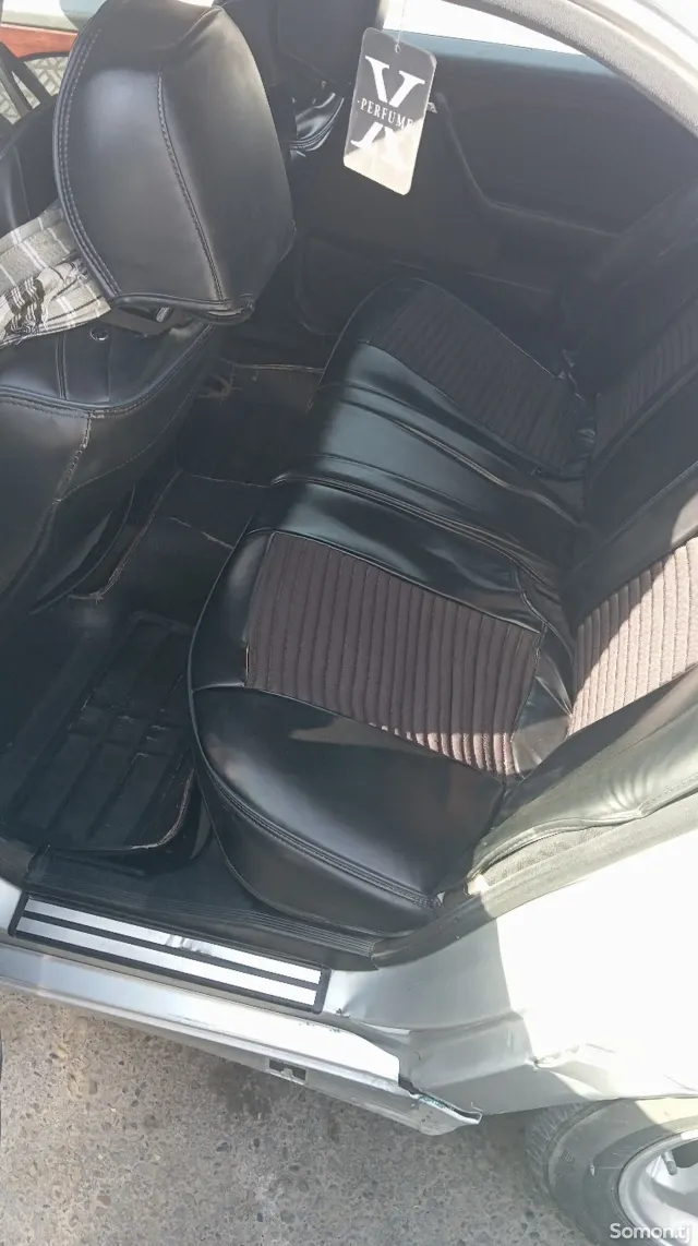 Mercedes-Benz C class 1995 · 1.8 MT