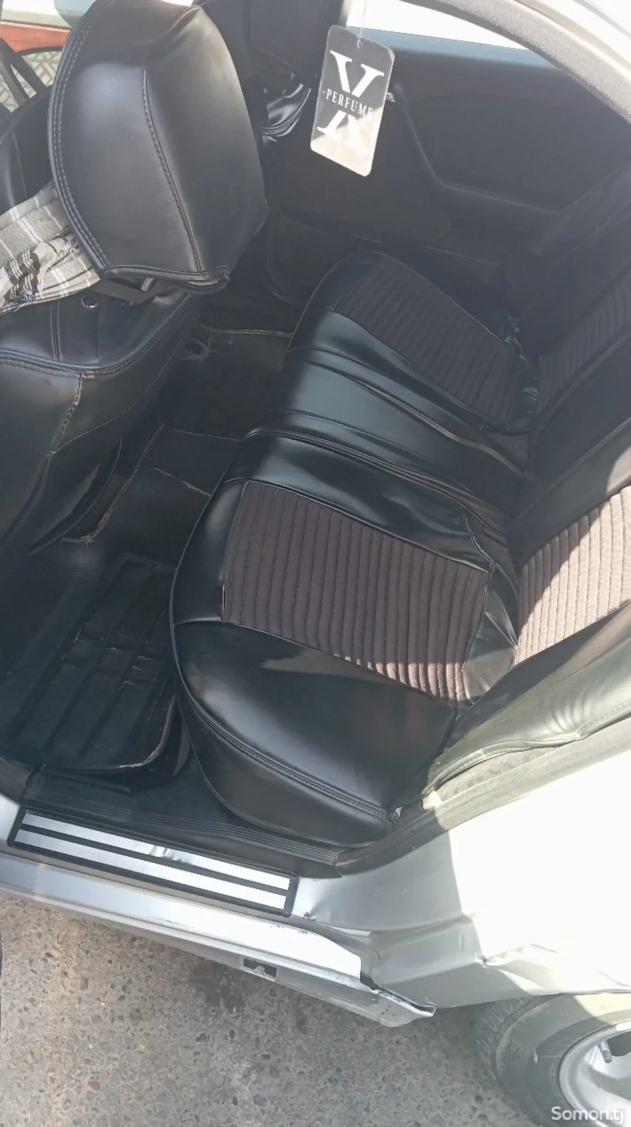 Mercedes-Benz C class 1995 · 1.8 MT