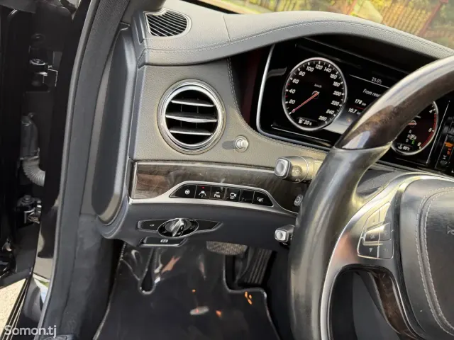 Mercedes-Benz S class 2015 · 3.0 AT