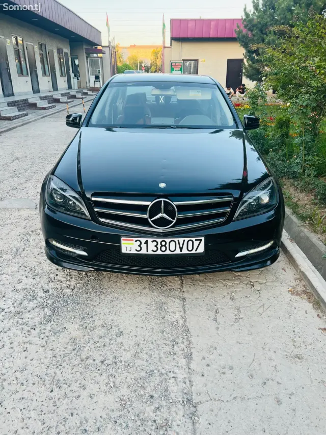 Mercedes-Benz C class 2010 · 3.0 AT