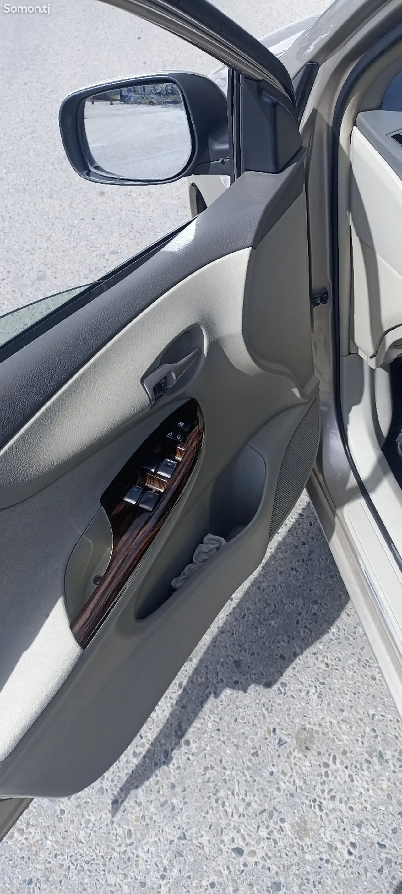 Toyota Axio 2008 · 1.5 AT