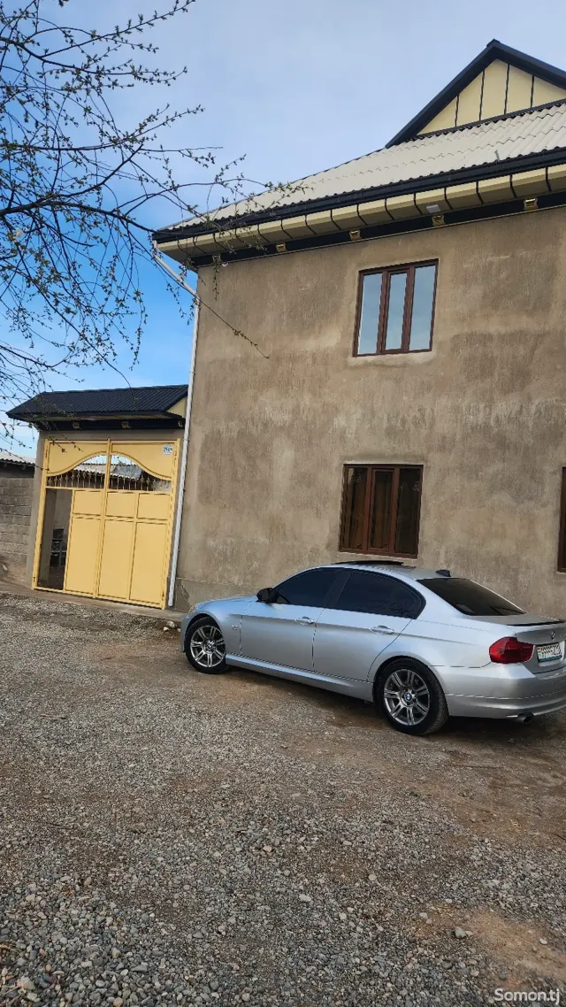 BMW 3 series 2009 · 2.0 AT