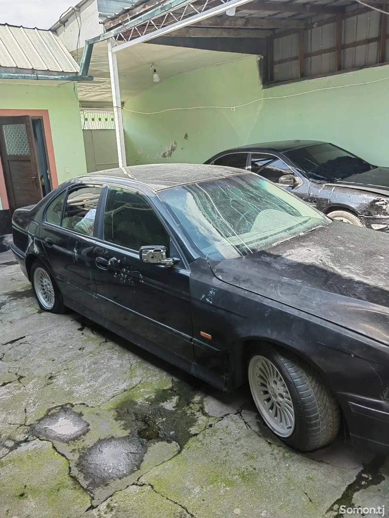 BMW 5 series 1998 · 2.5 AT