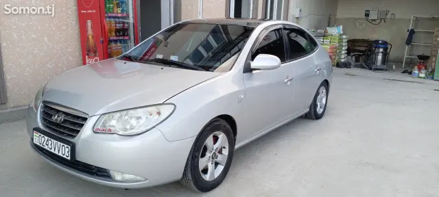 Hyundai Avante 2007 · 1.6 AT