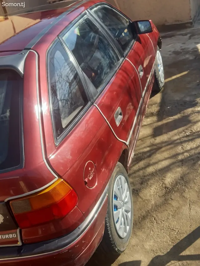 Opel Astra F 1994 · 1.6 MT
