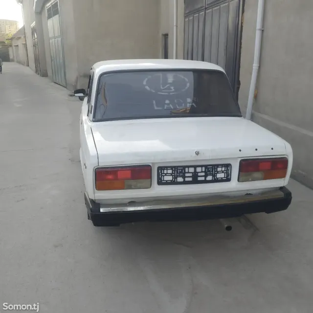 Lada (ВАЗ) 2107 2004 · MT