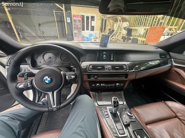 BMW 5 series 2012 · 2.8 AT