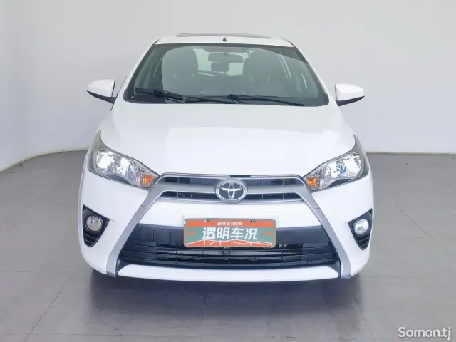 Toyota Yaris 2015 · 1.5 AT