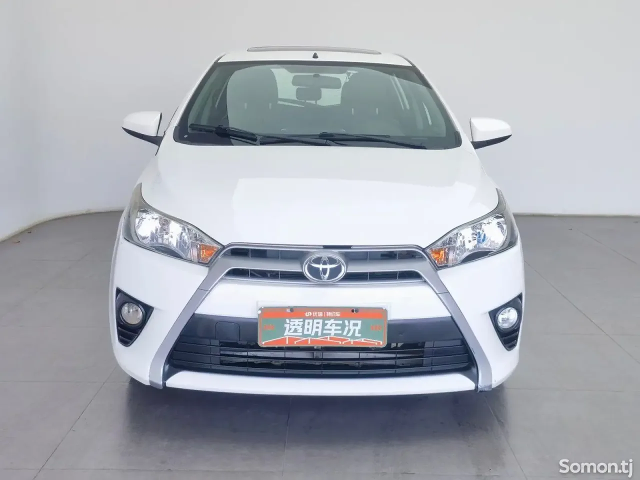 Toyota Yaris 2015 · 1.5 AT