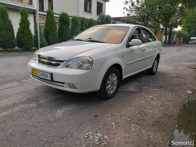 Daewoo Lacetti 2005 · 1.6 MT