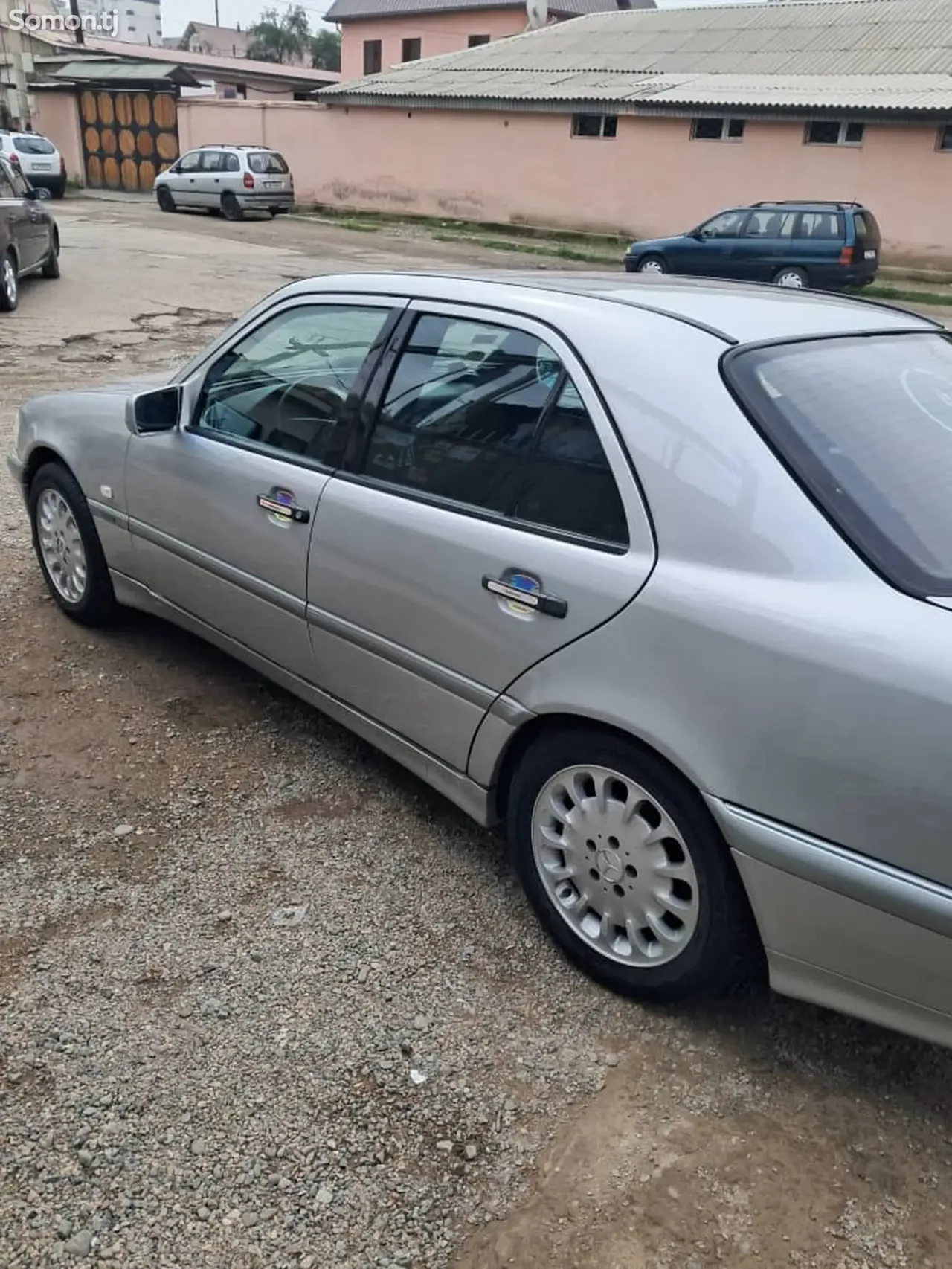Mercedes-Benz C class 1998 · 2.0 AT