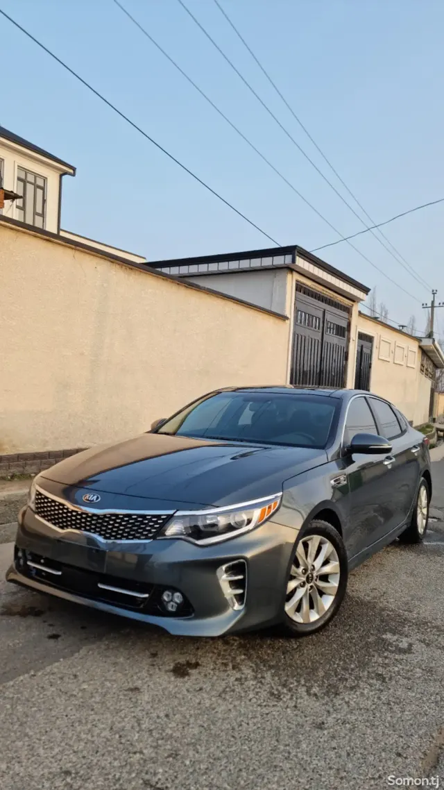 Kia Optima 2016 · 2.4 AT
