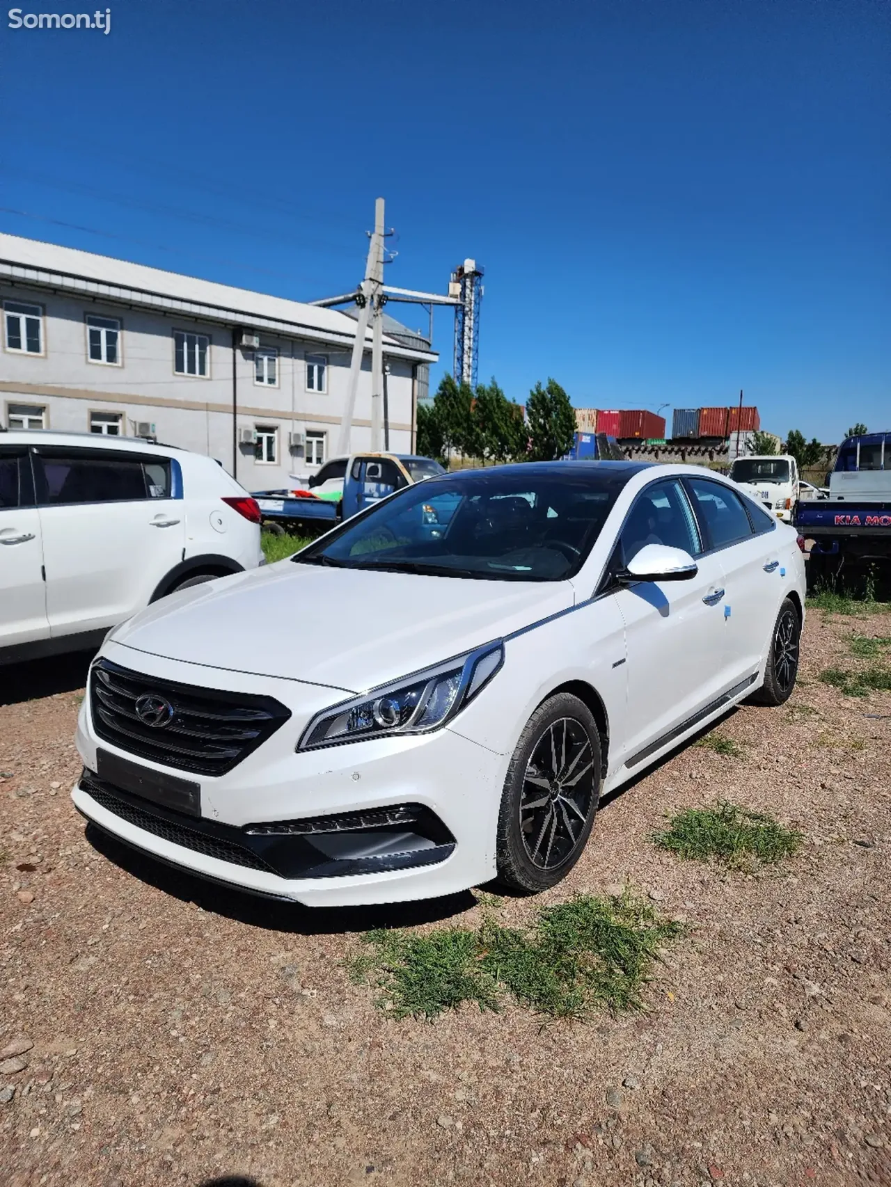 Hyundai Sonata 2015 · 1.6 AT