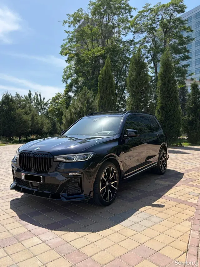 BMW X7 2020 · 3.0 AT