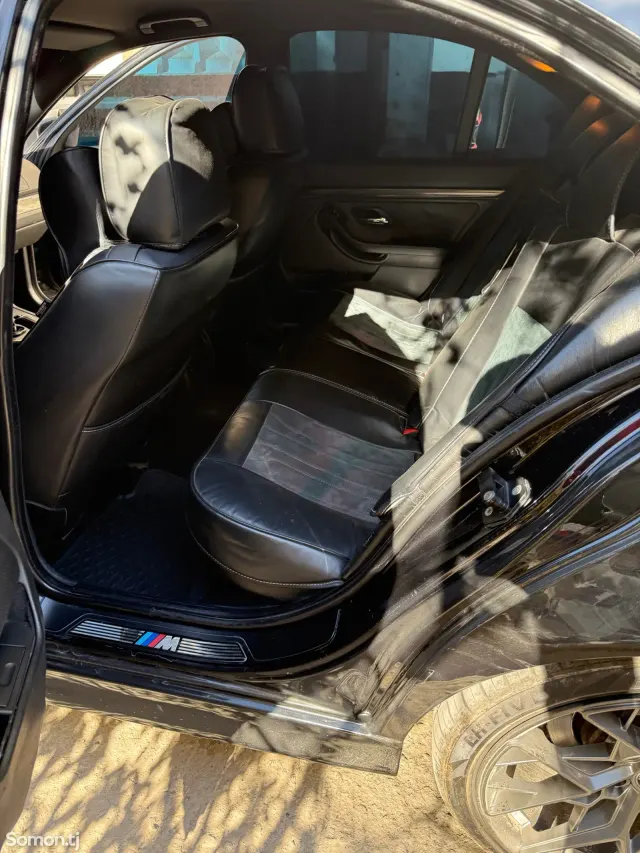 BMW 5 series 2001 · 3.0 AT