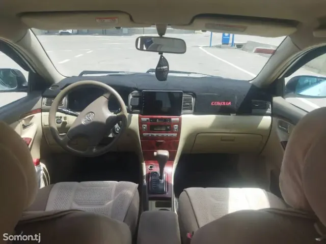 Toyota Corolla 2006 · 1.5 AT