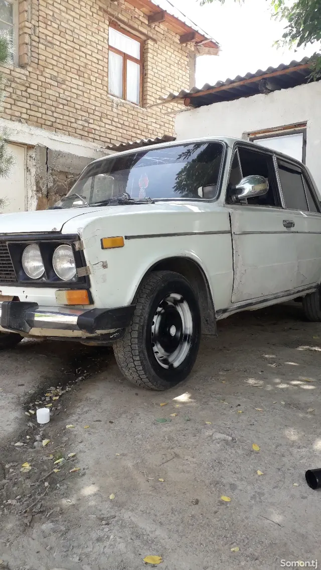 Lada (ВАЗ) 2106 1992 · 1.6 MT