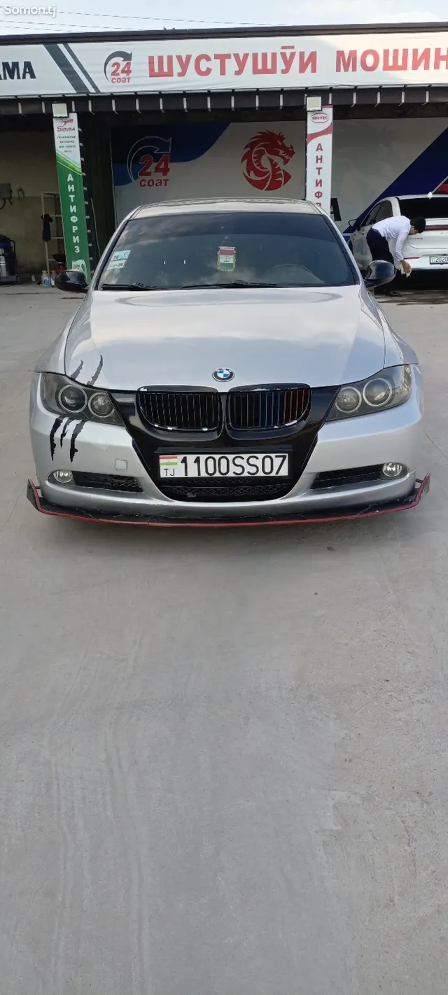 BMW 3 series 2008 · 2.0 AT
