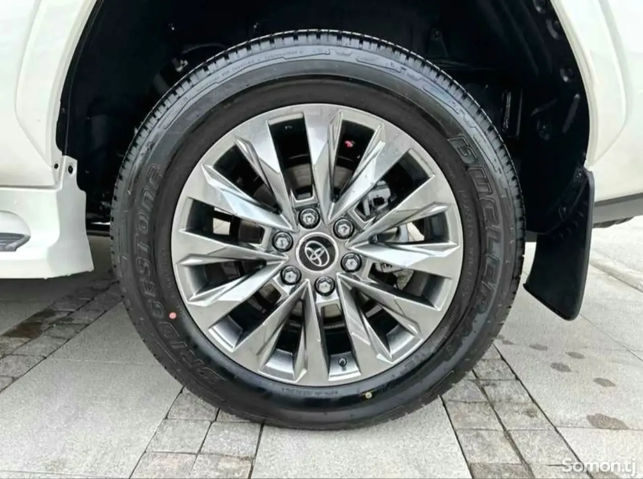 Toyota Land Cruiser 2026 · 3.5 AT