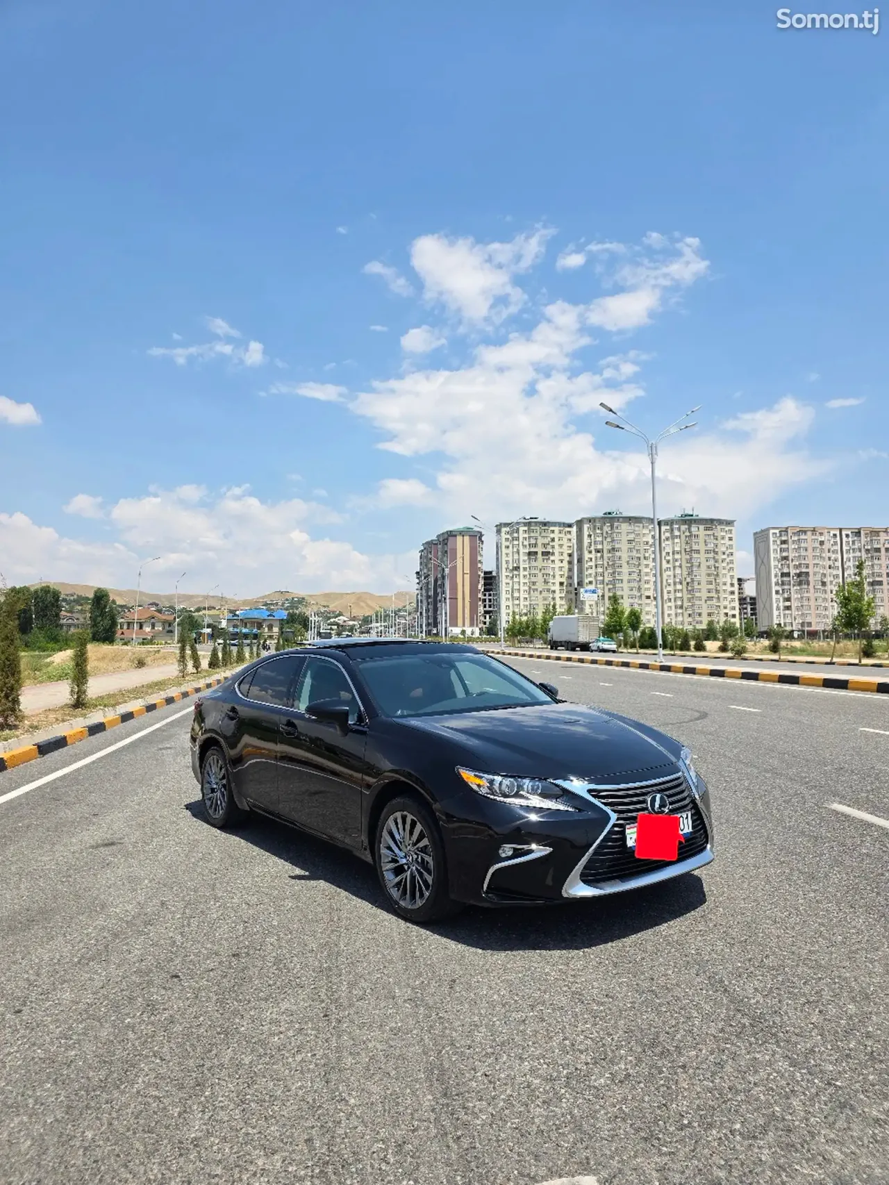 Lexus ES series 2016 · 3.5 AT