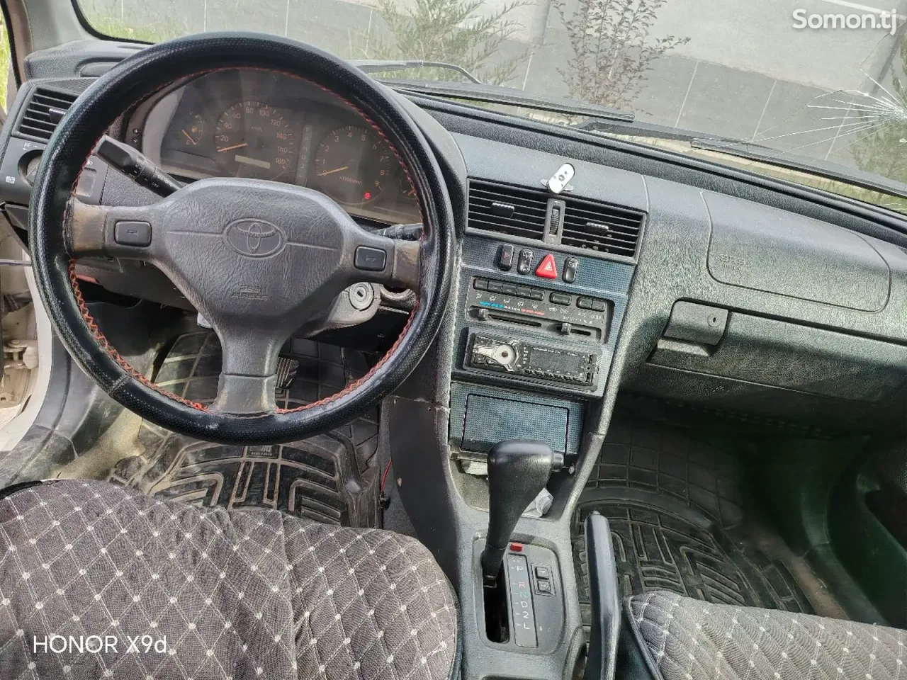 Toyota Carina 1999 · 1.8 AT
