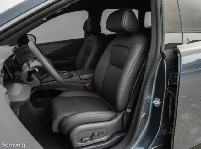 Nissan 100 NX 2026 · AT