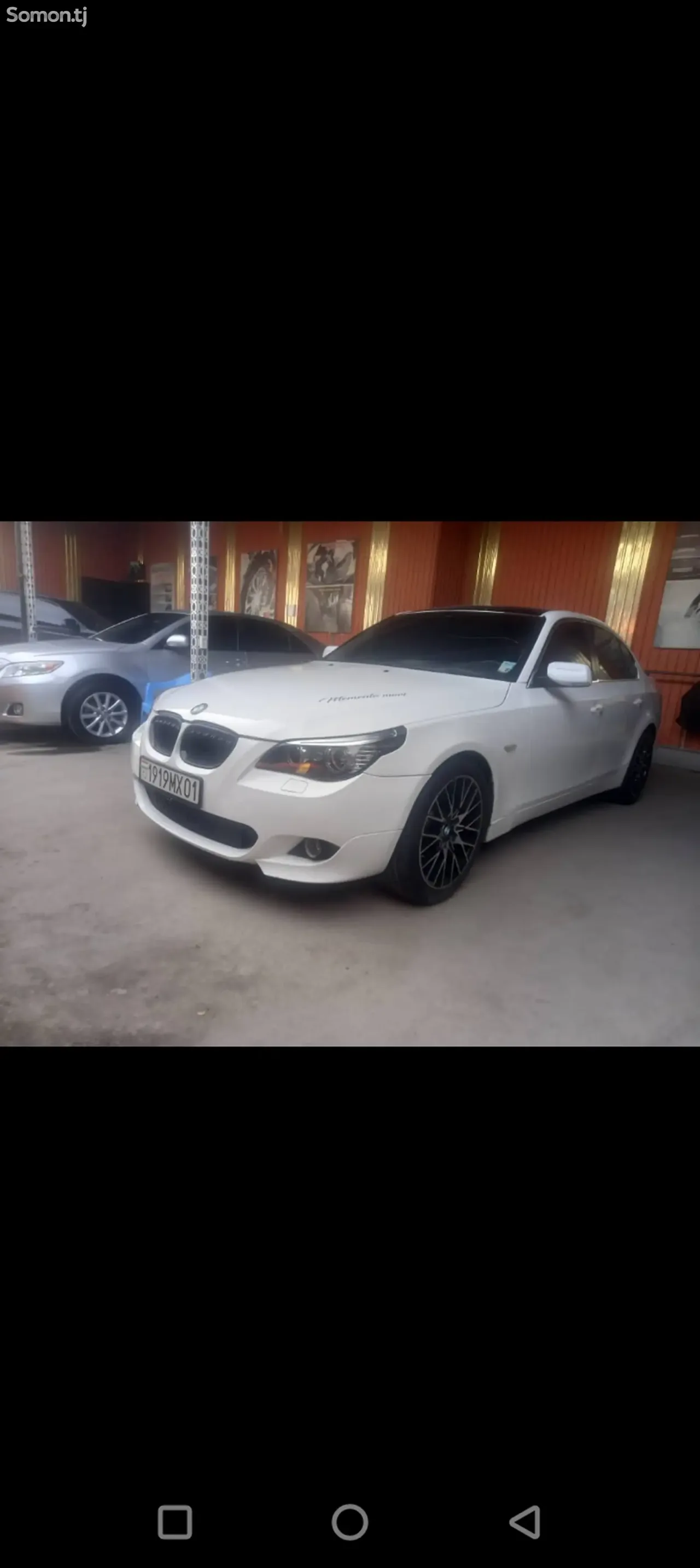BMW M5 2005 · 2.2 AT