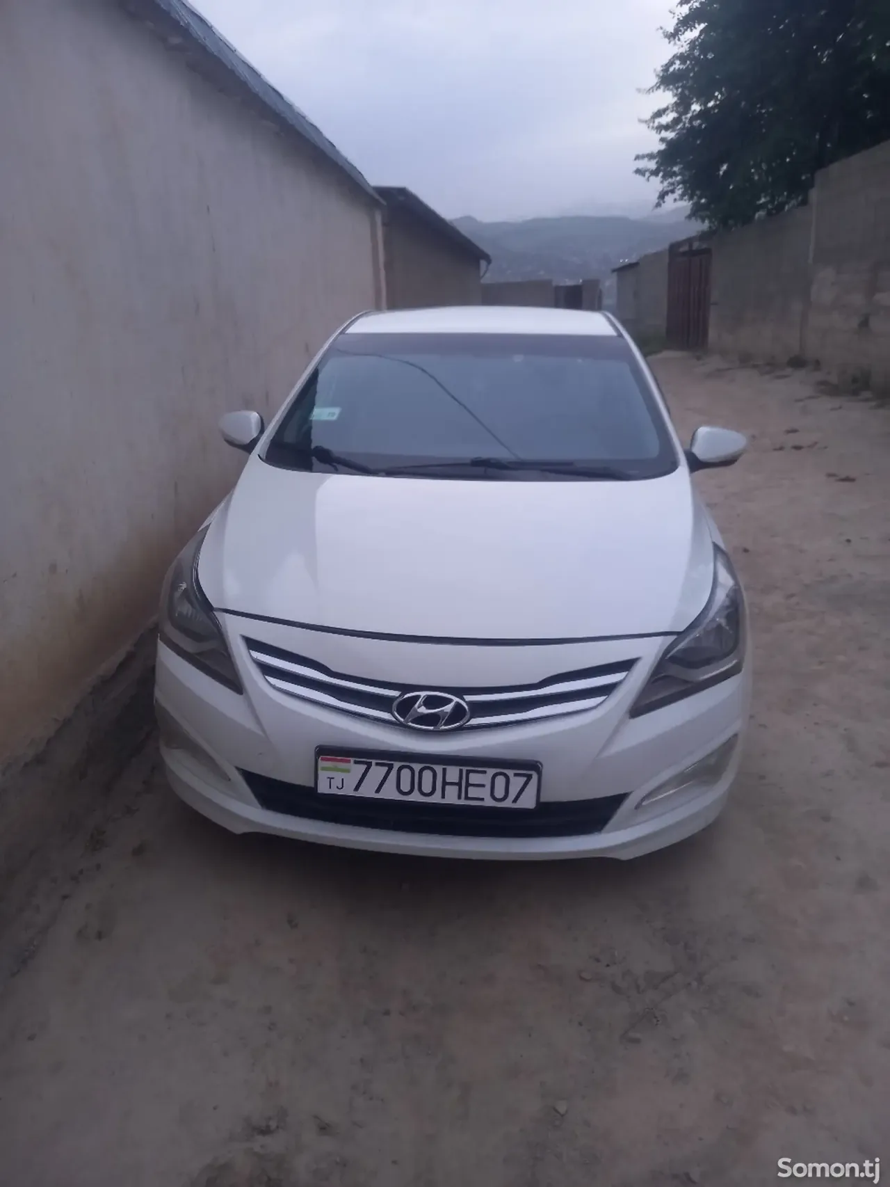 Hyundai Solaris 2016 · 1.6 AT